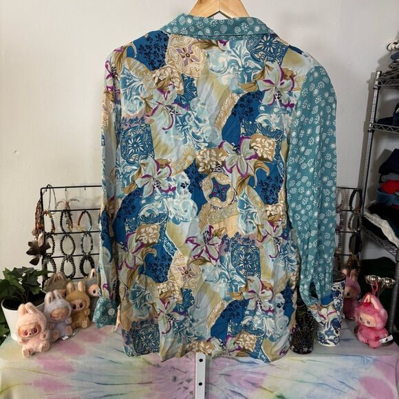 Vintage 100% silk Floral Patterned Button-Up Shirt KOOS women’s medium - Picture 4 of 7
